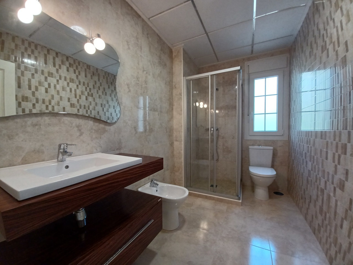 4 Bed Townhouse for sale in Cabo Roig Costa Blanca, Alicante, Spain