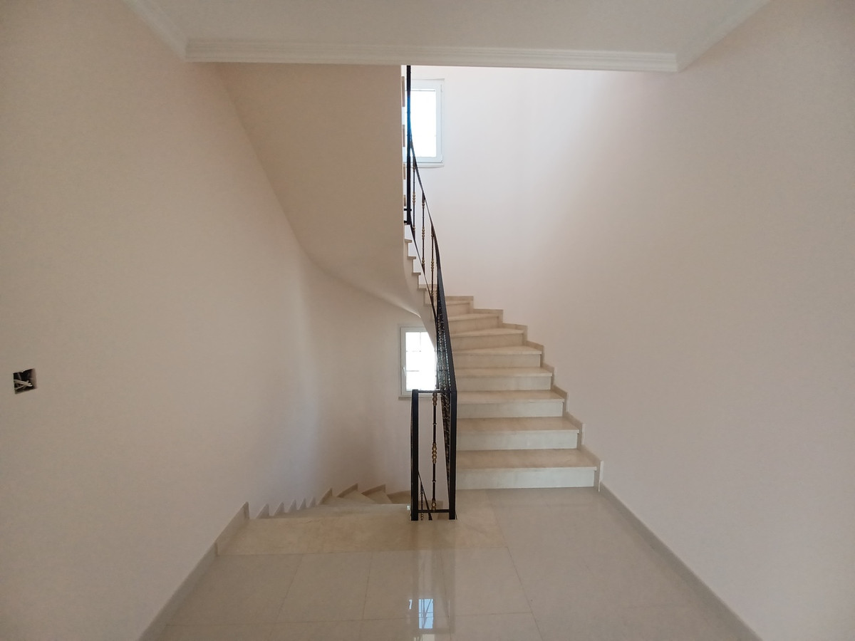 4 Bed Townhouse for sale in Cabo Roig Costa Blanca, Alicante, Spain