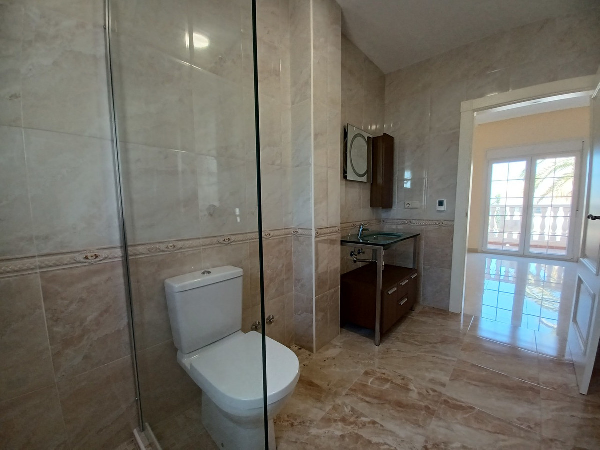4 Bed Townhouse for sale in Cabo Roig Costa Blanca, Alicante, Spain