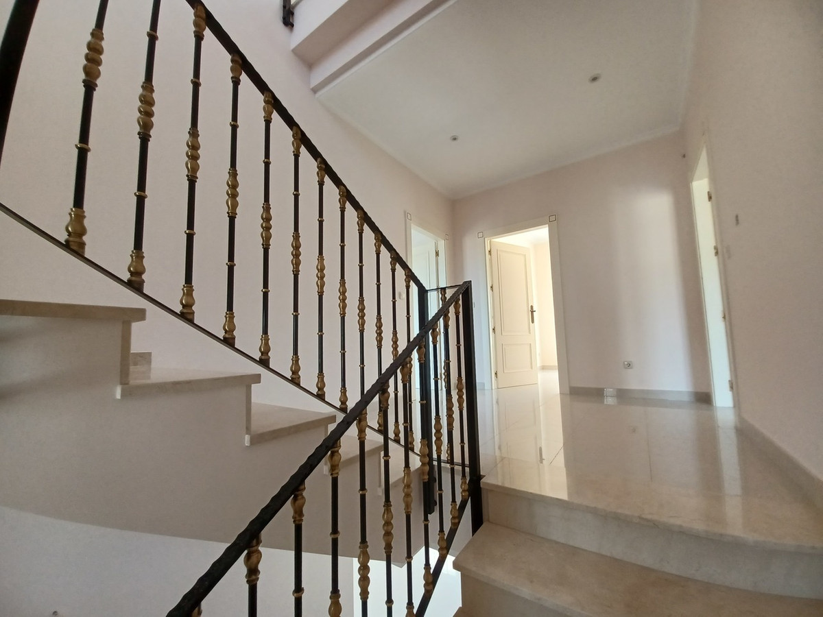 4 Bed Townhouse for sale in Cabo Roig Costa Blanca, Alicante, Spain