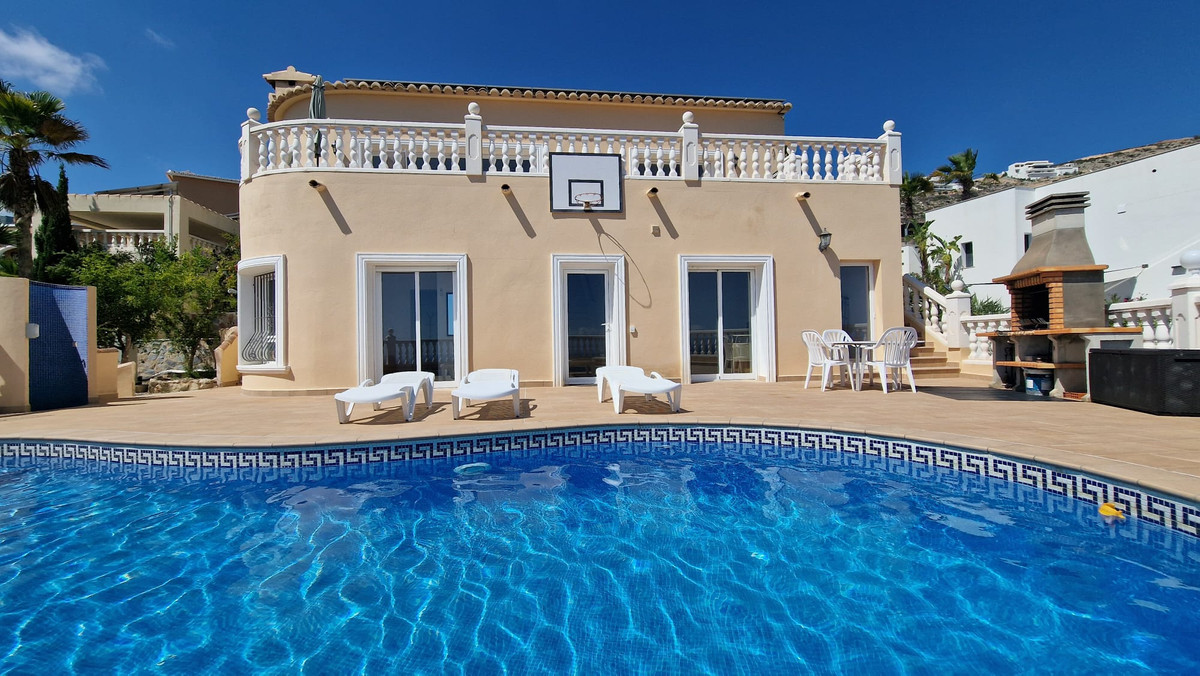 Se vende Villa - Chalet de 4 dormitorios en Costa Blanca, Alicante, España