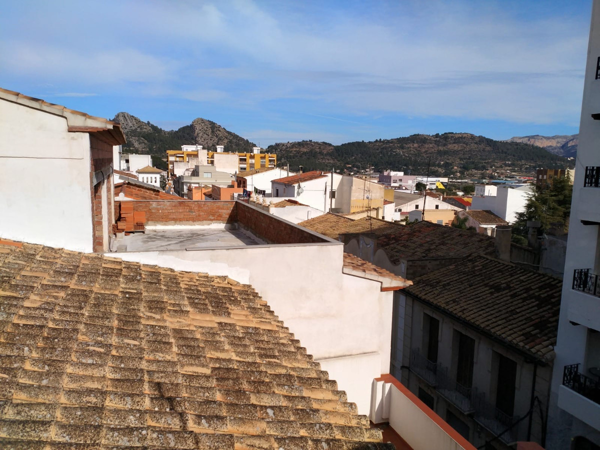 5 Bed Townhouse for sale in Pedreguer Costa Blanca, Alicante, Spain