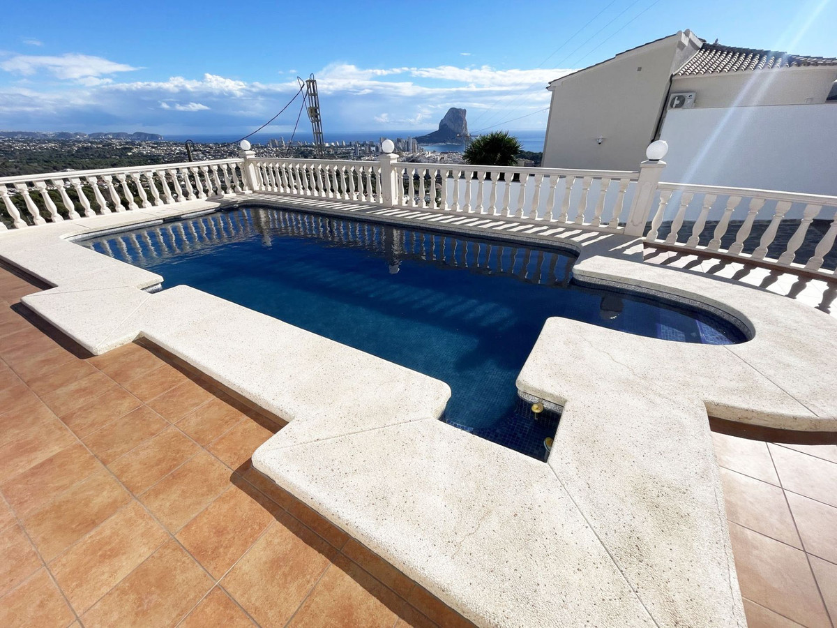 Se vende Villa - Chalet de 4 dormitorios en Costa Blanca, Alicante, España