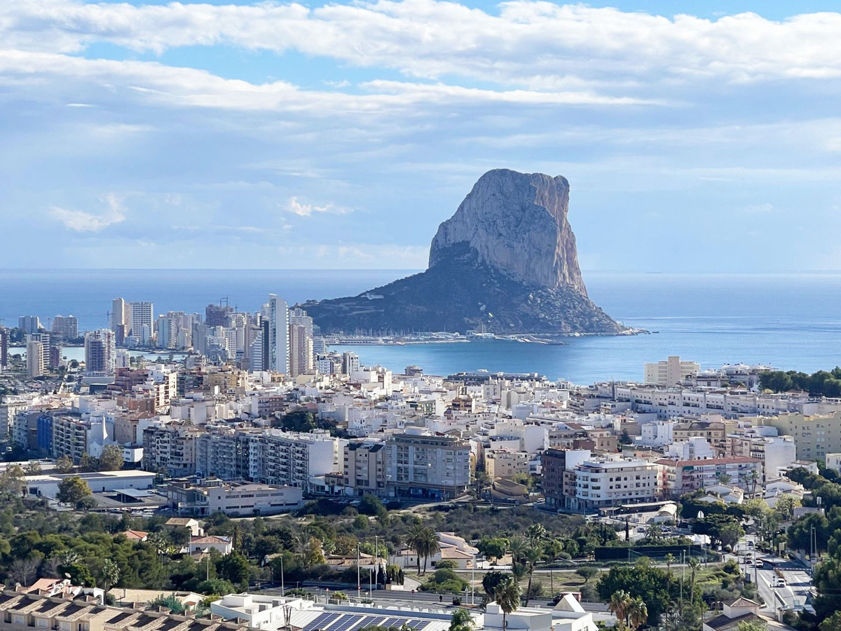 Se vende Villa - Chalet de 4 dormitorios en Costa Blanca, Alicante, España