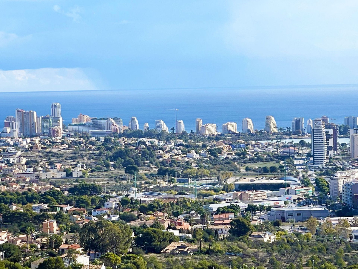 Se vende Villa - Chalet de 4 dormitorios en Costa Blanca, Alicante, España