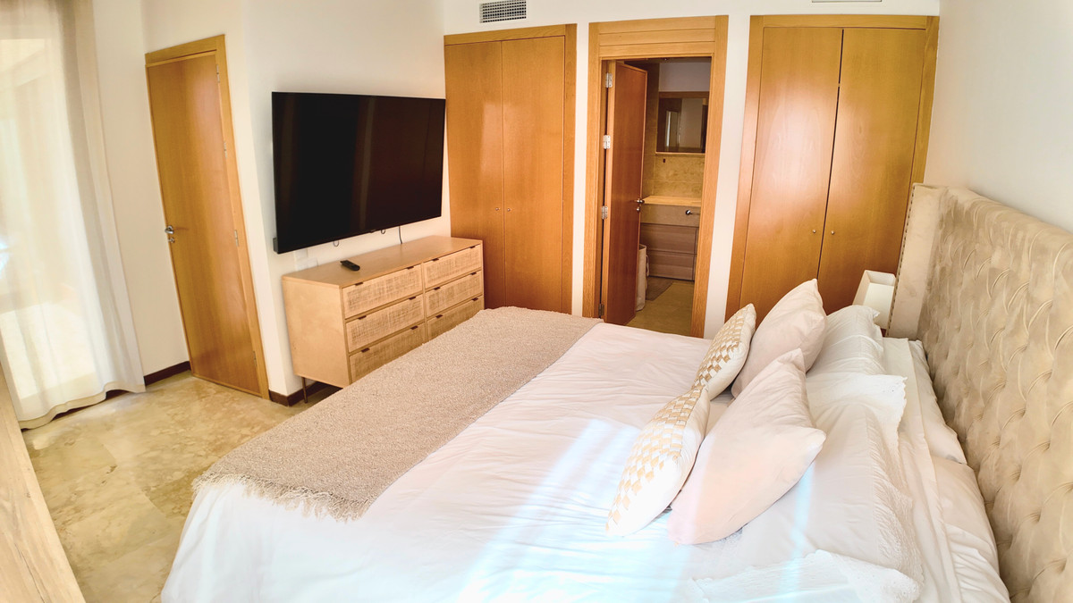 Se vende Apartamento Planta Baja de 3 dormitorios en Costa Del Sol, Málaga, España