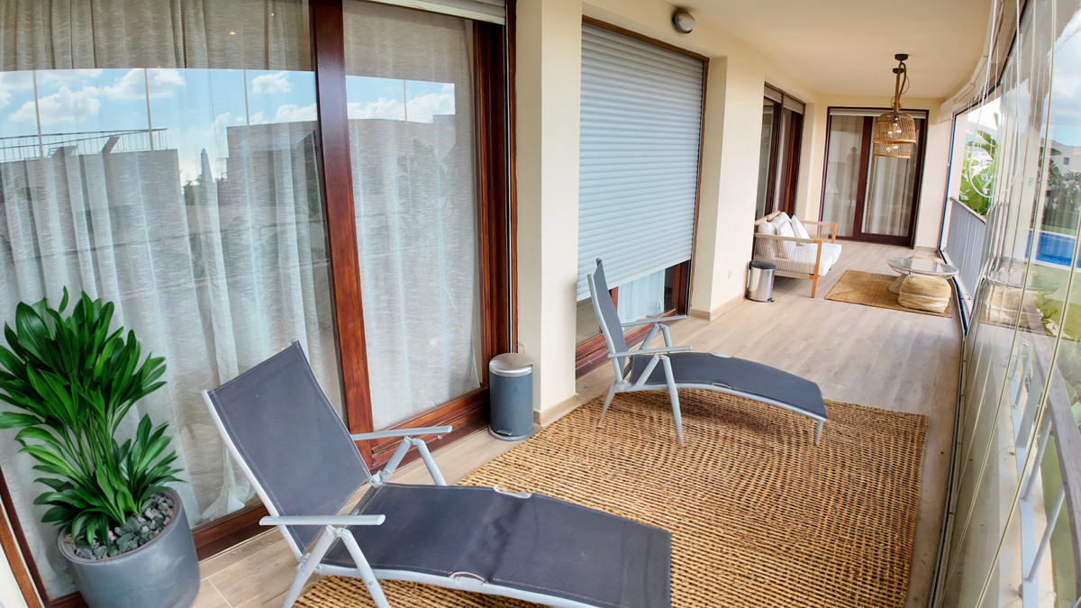 Se vende Apartamento Planta Baja de 3 dormitorios en Costa Del Sol, Málaga, España