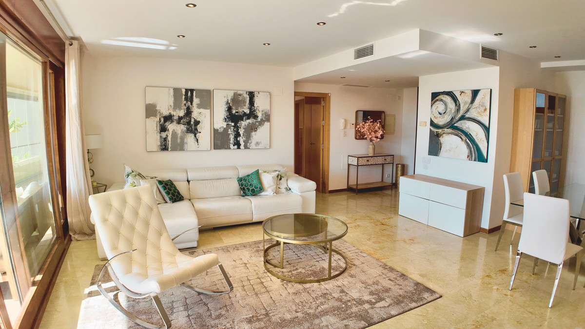 Se vende Apartamento Planta Baja de 3 dormitorios en Costa Del Sol, Málaga, España
