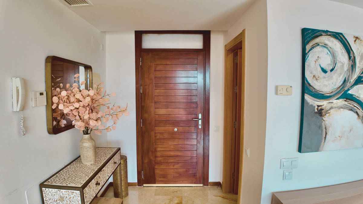 Se vende Apartamento Planta Baja de 3 dormitorios en Costa Del Sol, Málaga, España