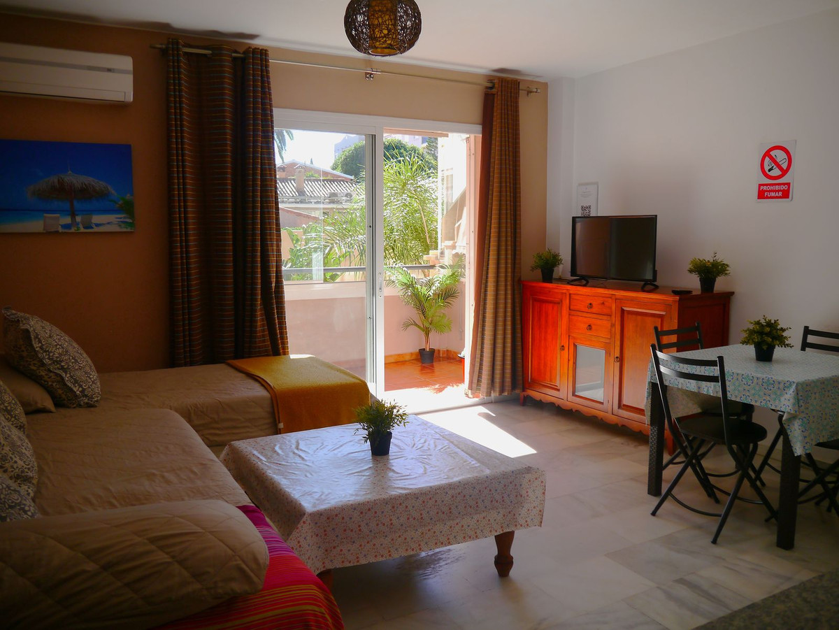 Se vende Apartamento Planta Media de 1 dormitorios en Costa Del Sol, Málaga, España