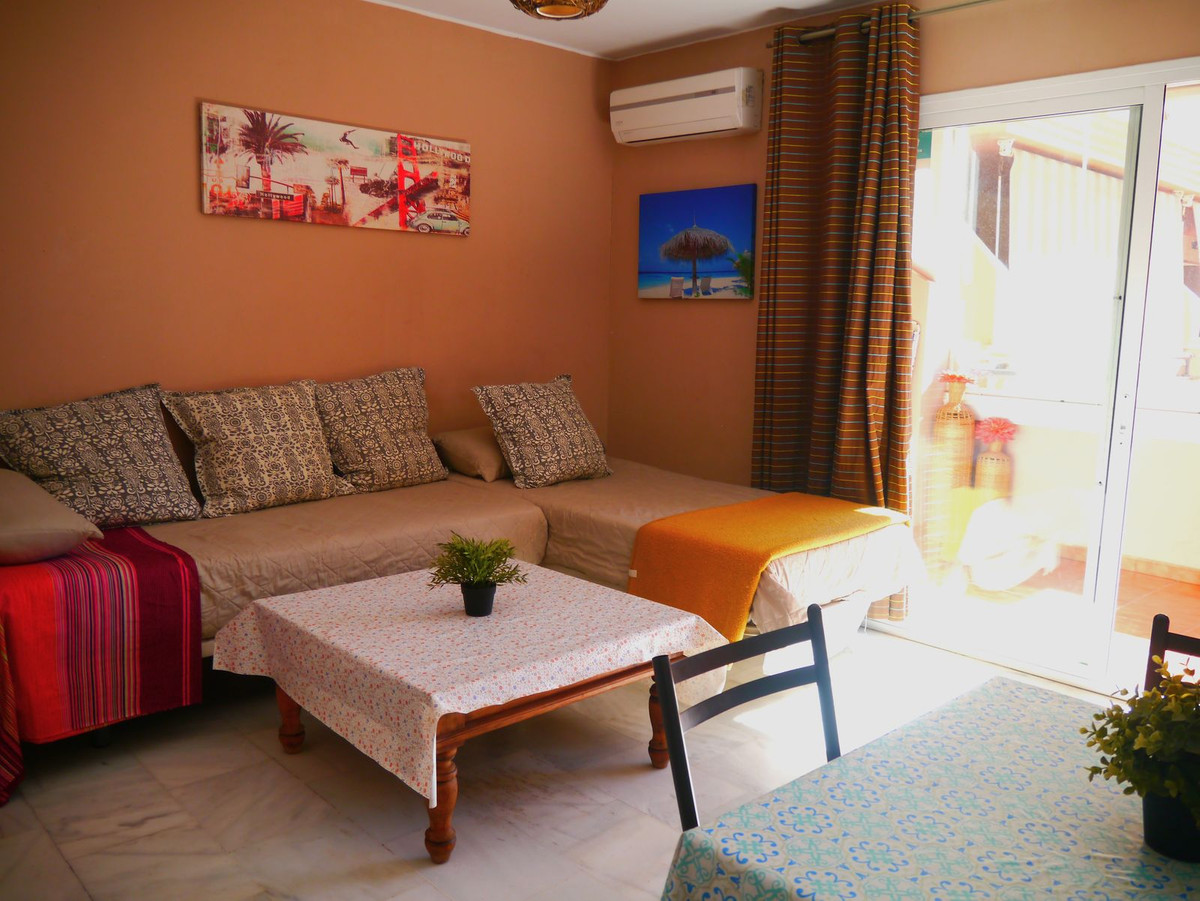 Se vende Apartamento Planta Media de 1 dormitorios en Costa Del Sol, Málaga, España