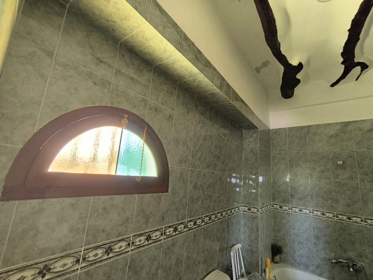Se vende Villa - Chalet de 8 dormitorios en Costa Blanca, Alicante, España