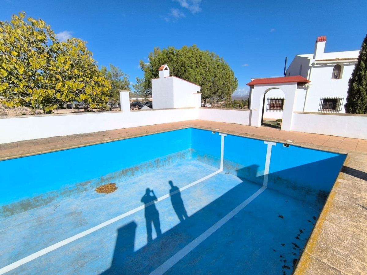 Se vende Villa - Chalet de 8 dormitorios en Costa Blanca, Alicante, España