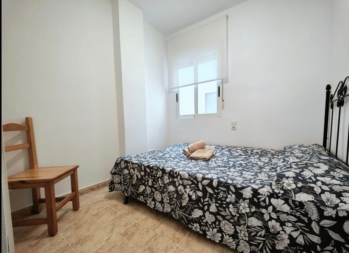 Se vende Apartamento Planta Media de 2 dormitorios en Costa Blanca, Alicante, España