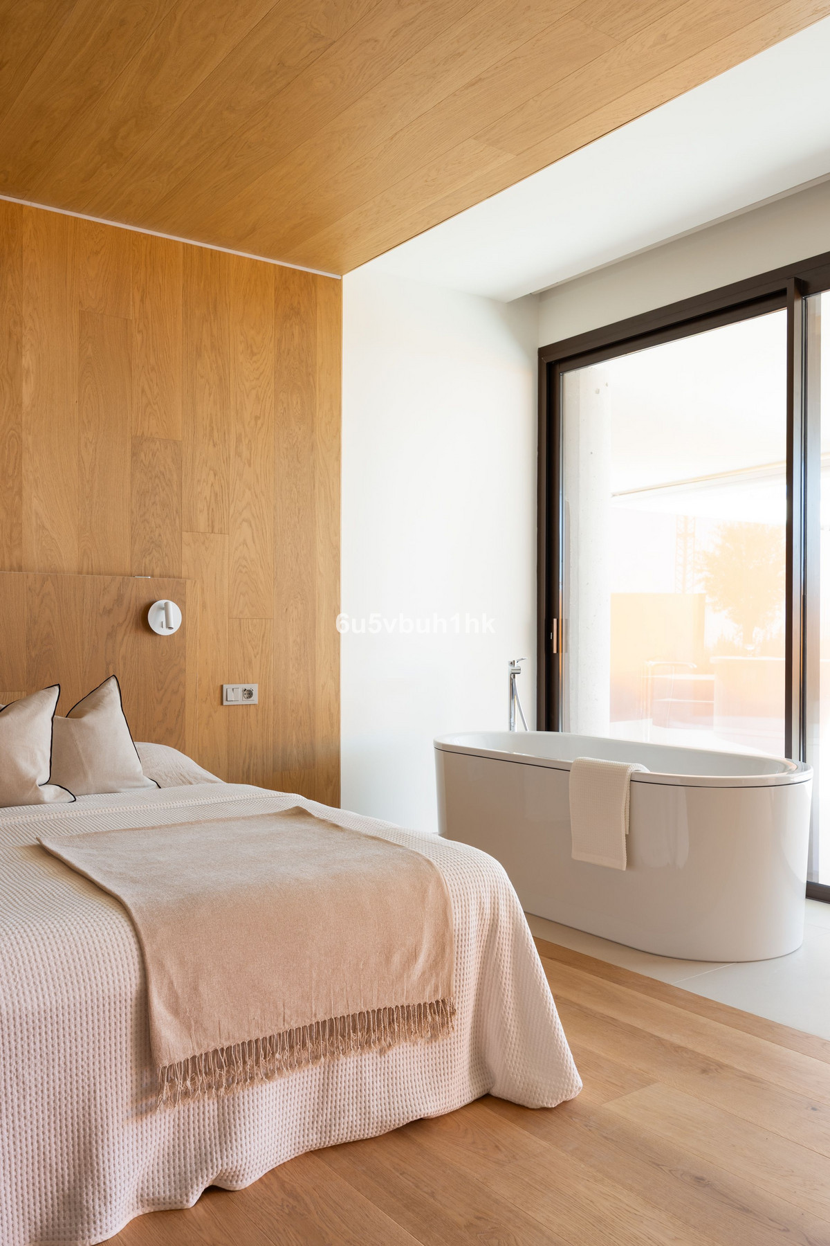 2 Bed Apartment for sale in Fuengirola Costa Del Sol, Málaga, Spain