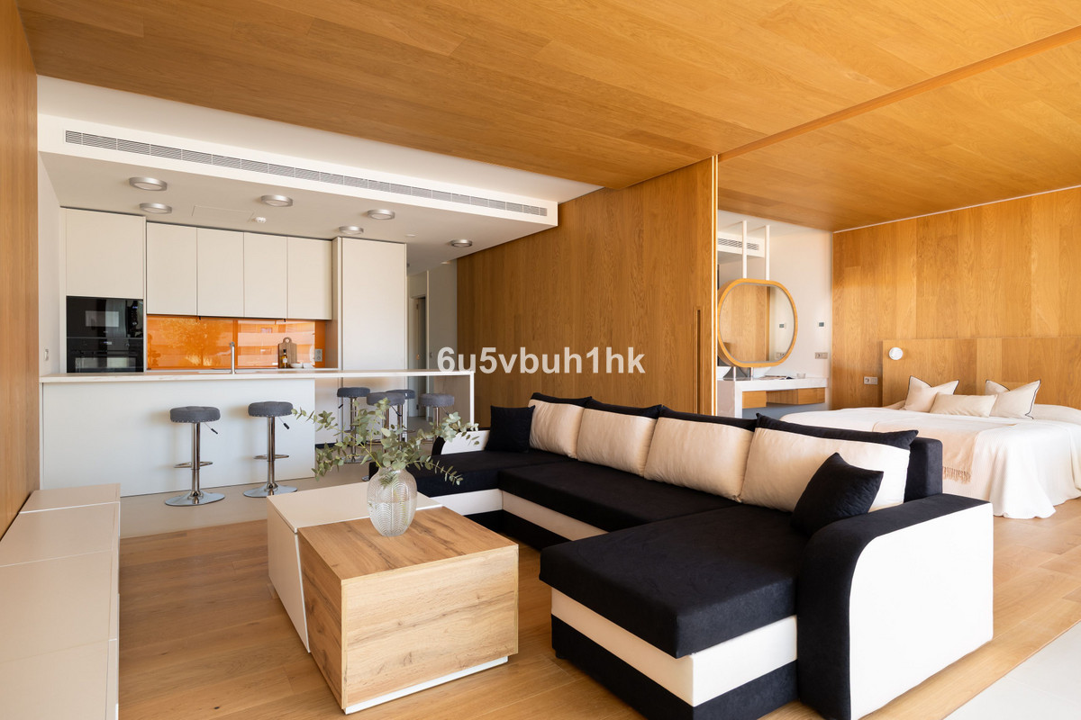 2 Bed Apartment for sale in Fuengirola Costa Del Sol, Málaga, Spain