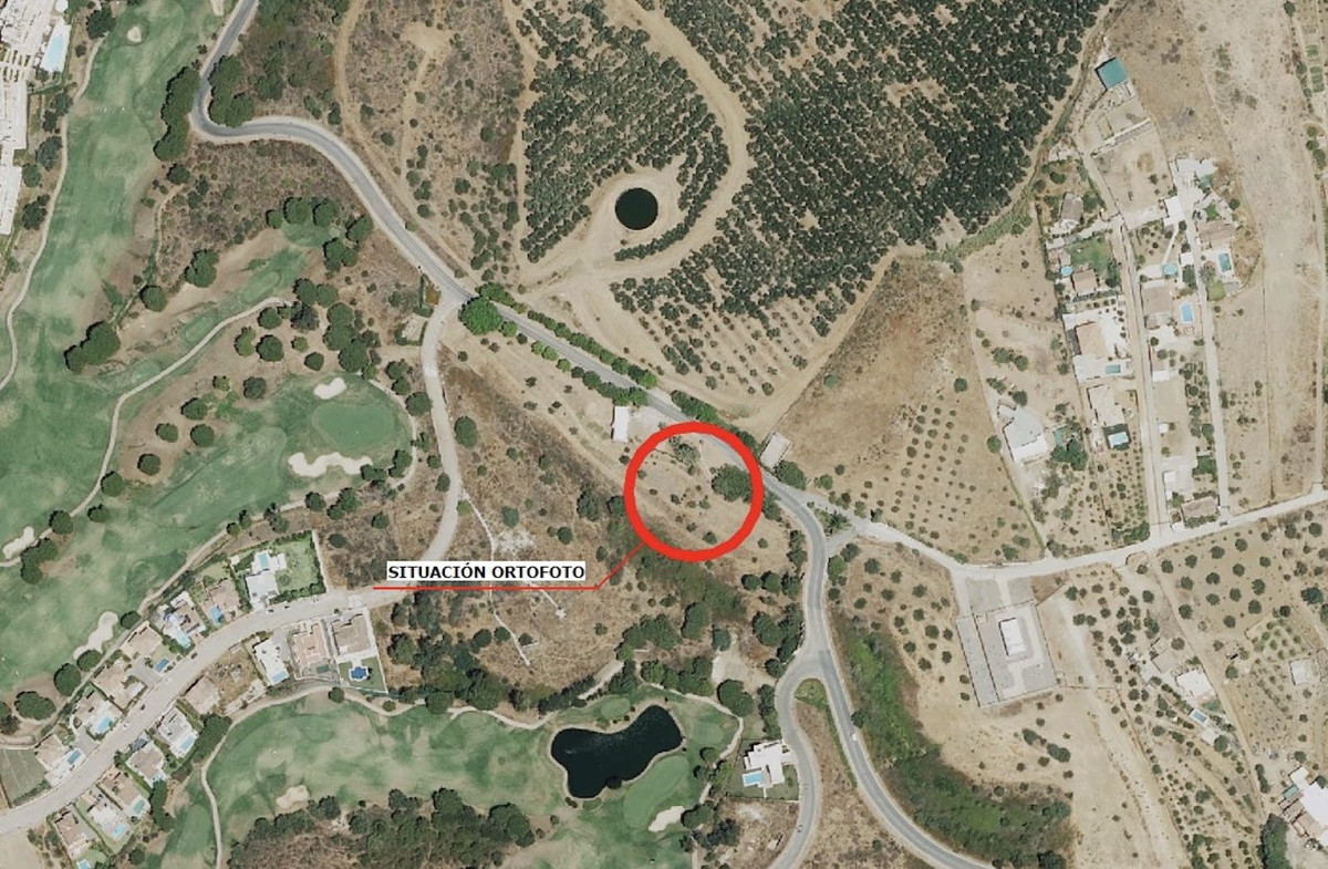 Se vende Terreno Urbano  en Costa Del Sol, Málaga, España