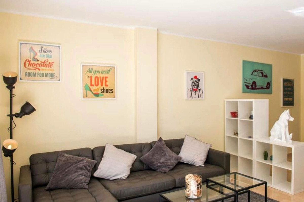 2 Bed Apartment for sale in El Presidente Costa Del Sol, Málaga, Spain