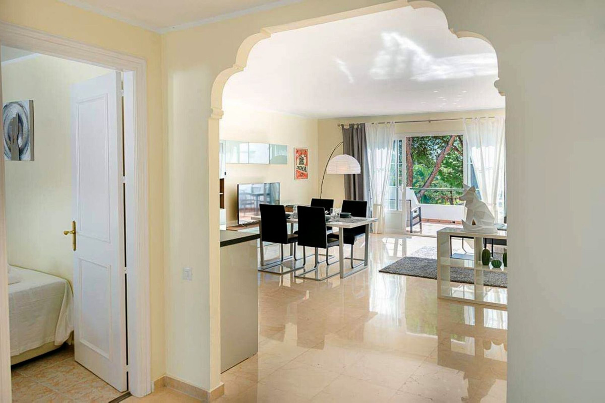 2 Bed Apartment for sale in El Presidente Costa Del Sol, Málaga, Spain