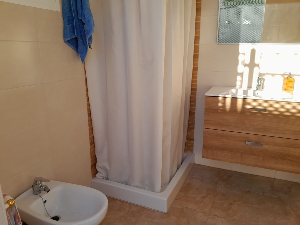 Se vende Apartamento Planta Media de 4 dormitorios en Costa Calida, Murcia, España
