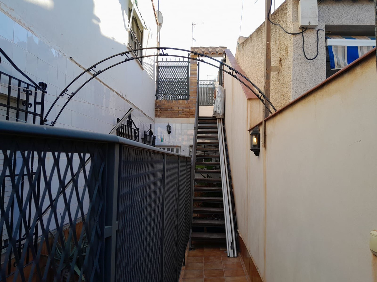 Se vende Apartamento Planta Media de 4 dormitorios en Costa Calida, Murcia, España