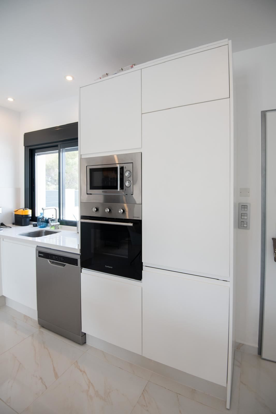 Se vende Villa - Chalet de 3 dormitorios en Costa Blanca, Alicante, España