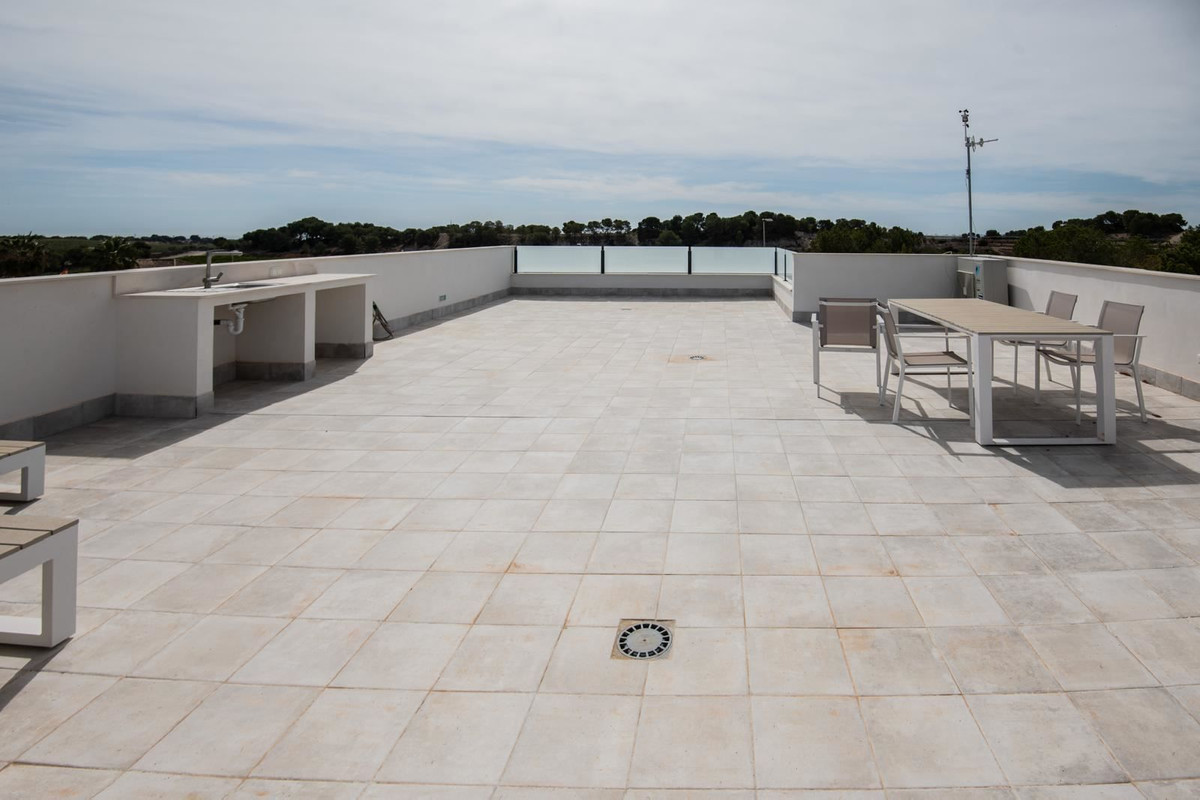 Se vende Villa - Chalet de 3 dormitorios en Costa Blanca, Alicante, España