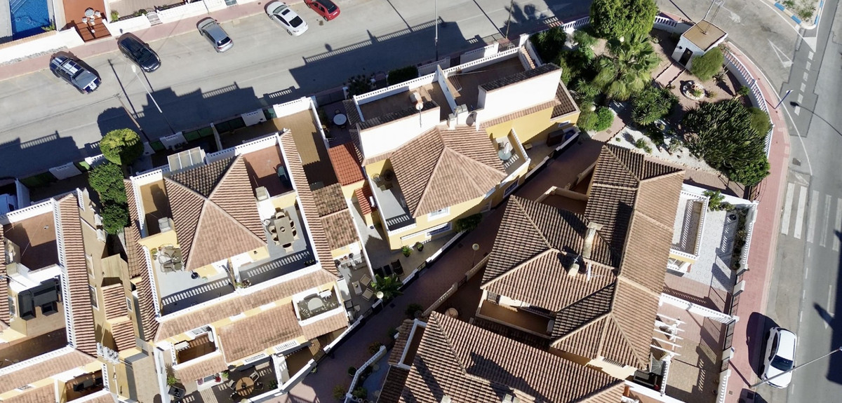 Se vende Adosada de 3 dormitorios en Costa Blanca, Alicante, España