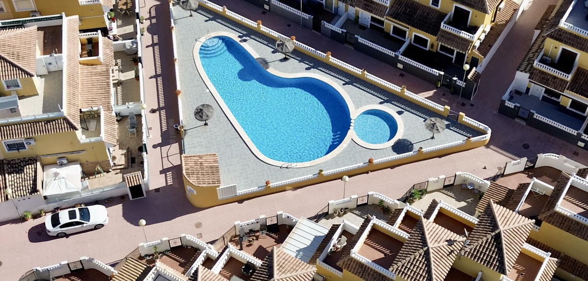 Se vende Adosada de 3 dormitorios en Costa Blanca, Alicante, España