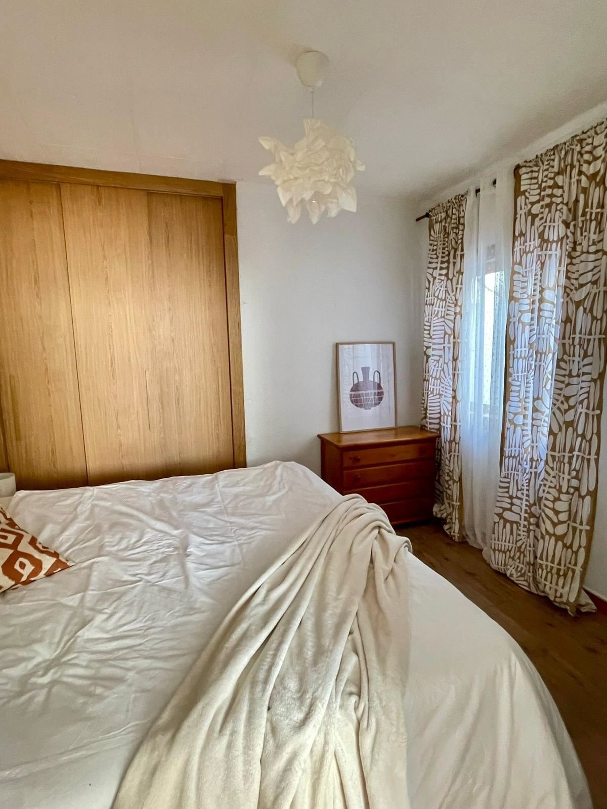 Se vende Apartamento Planta Media de 2 dormitorios en Costa Blanca, Alicante, España