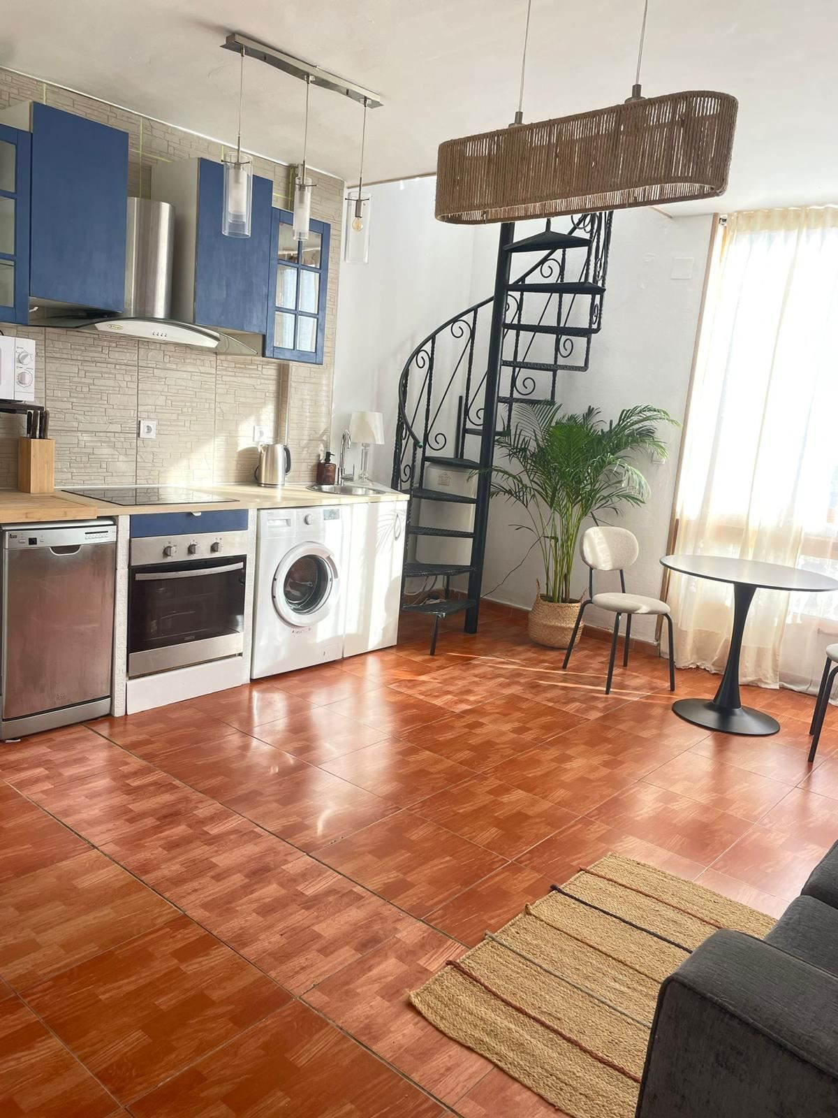 Se vende Apartamento Planta Media de 2 dormitorios en Costa Blanca, Alicante, España