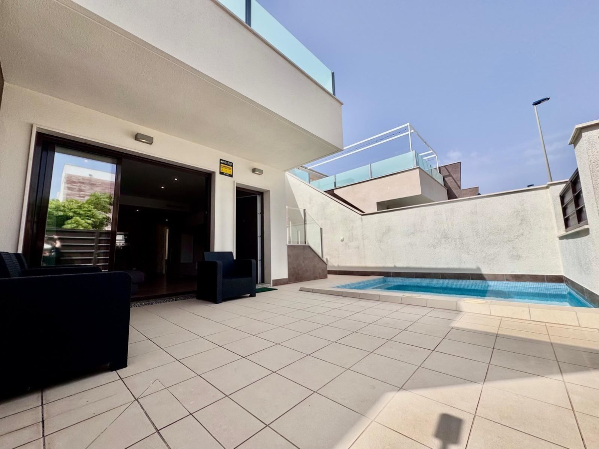 Se vende Adosada de 3 dormitorios en Costa Calida, Murcia, España