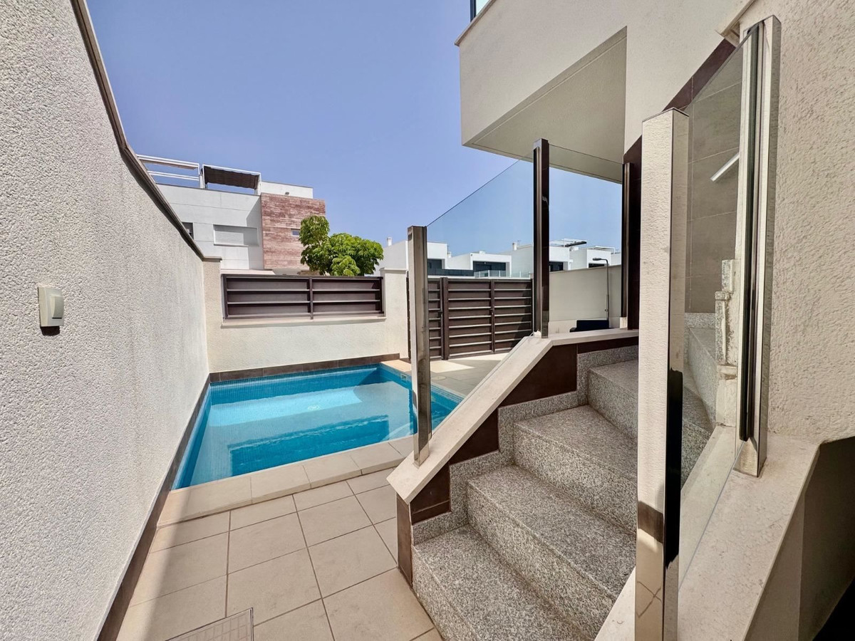 Se vende Adosada de 3 dormitorios en Costa Calida, Murcia, España