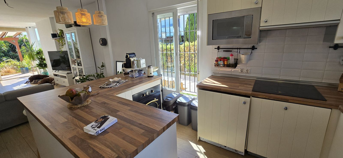 Se vende Apartamento Planta Baja de 1 dormitorios en Costa Del Sol, Málaga, España
