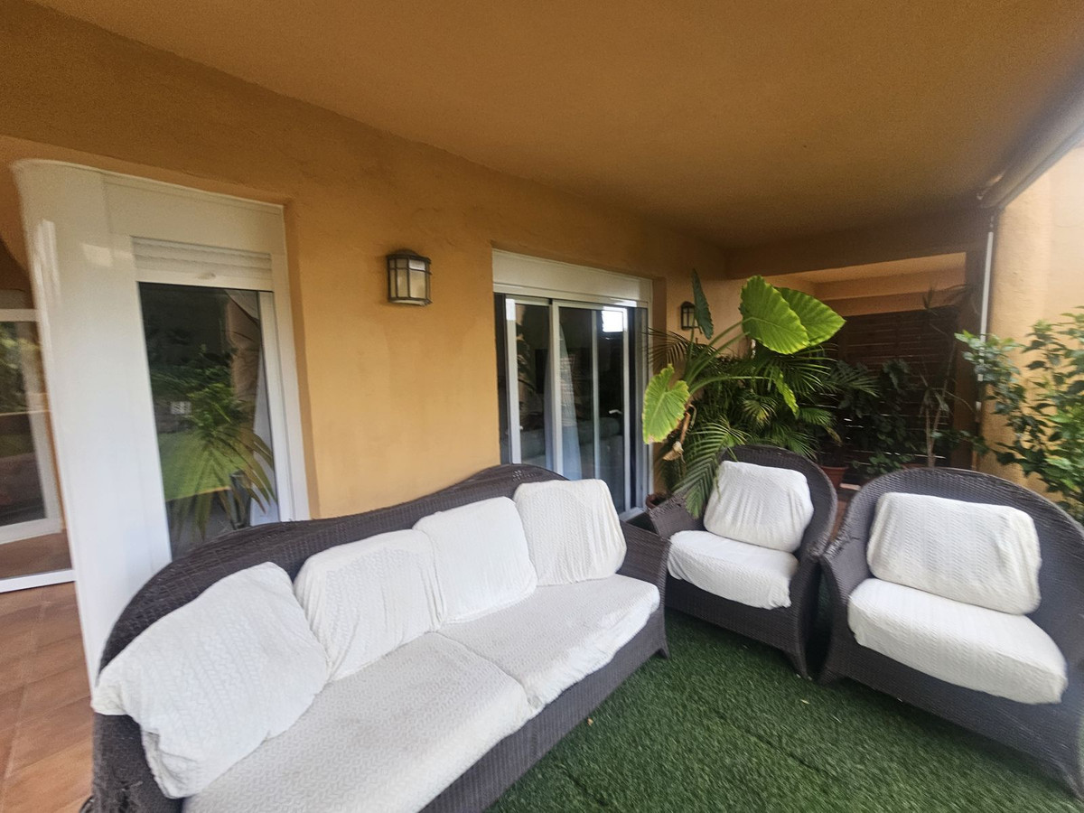 Se vende Apartamento Planta Baja de 4 dormitorios en Costa Del Sol, Málaga, España