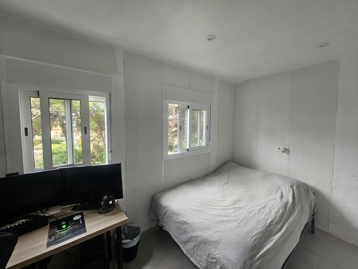 Se vende Apartamento Planta Baja de 4 dormitorios en Costa Del Sol, Málaga, España