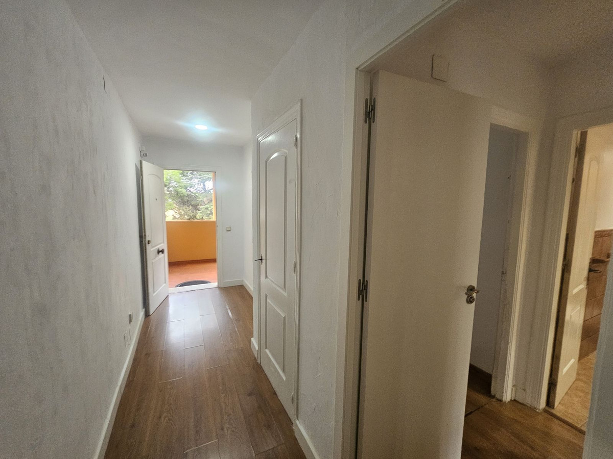 Se vende Apartamento Planta Baja de 4 dormitorios en Costa Del Sol, Málaga, España