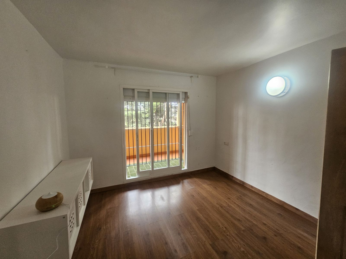 Se vende Apartamento Planta Baja de 4 dormitorios en Costa Del Sol, Málaga, España