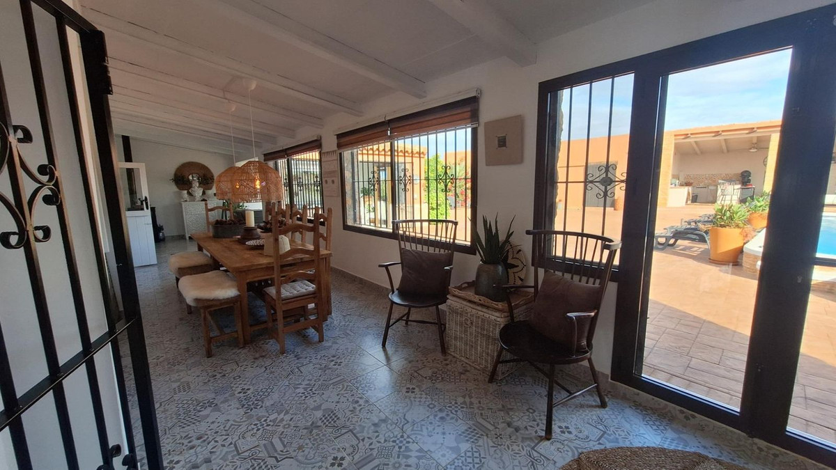 Se vende Bungalow de 6 dormitorios en Costa Calida, Murcia, España