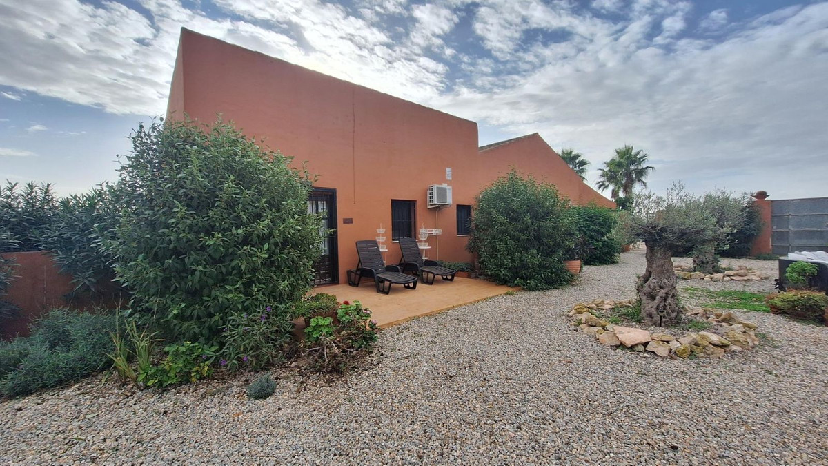 Se vende Bungalow de 6 dormitorios en Costa Calida, Murcia, España