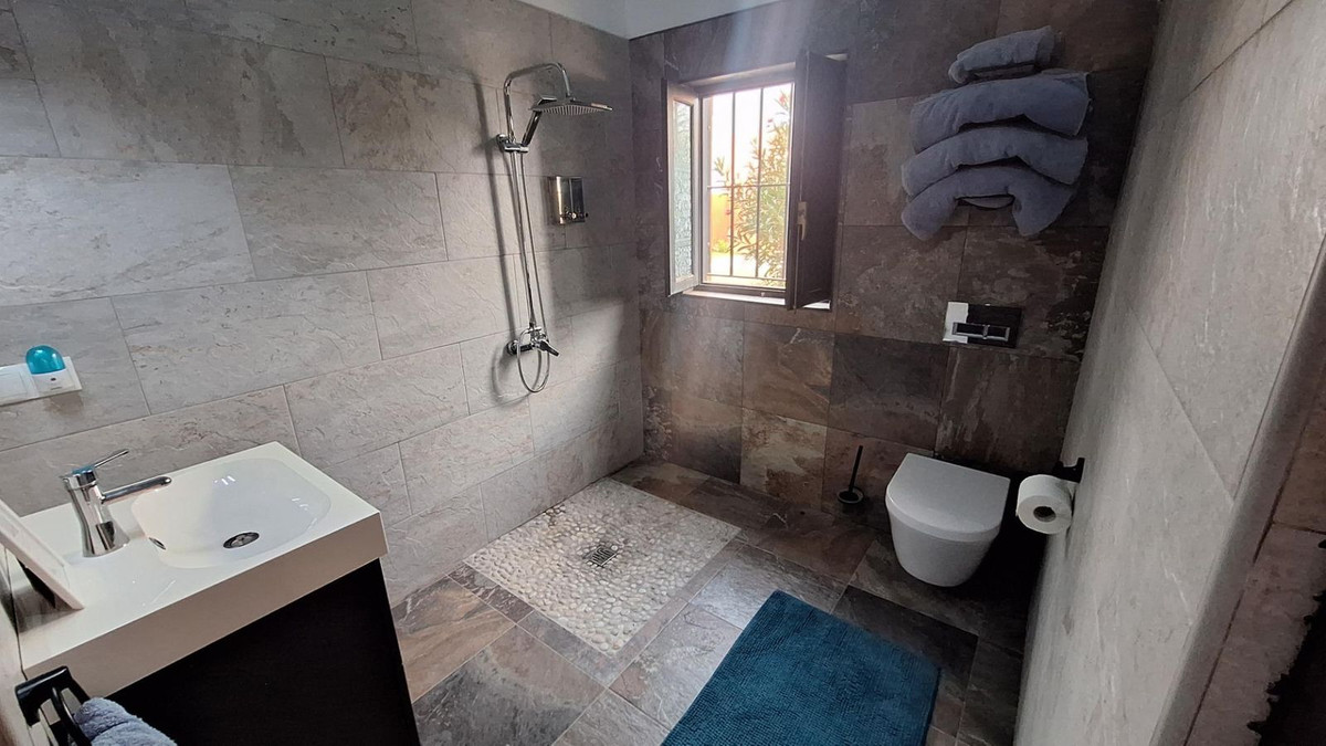 Se vende Bungalow de 6 dormitorios en Costa Calida, Murcia, España