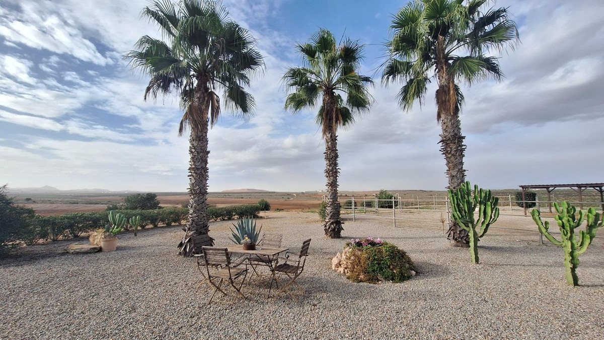 Se vende Bungalow de 6 dormitorios en Costa Calida, Murcia, España