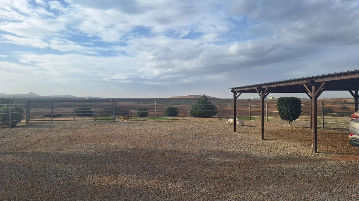 Se vende Bungalow de 6 dormitorios en Costa Calida, Murcia, España