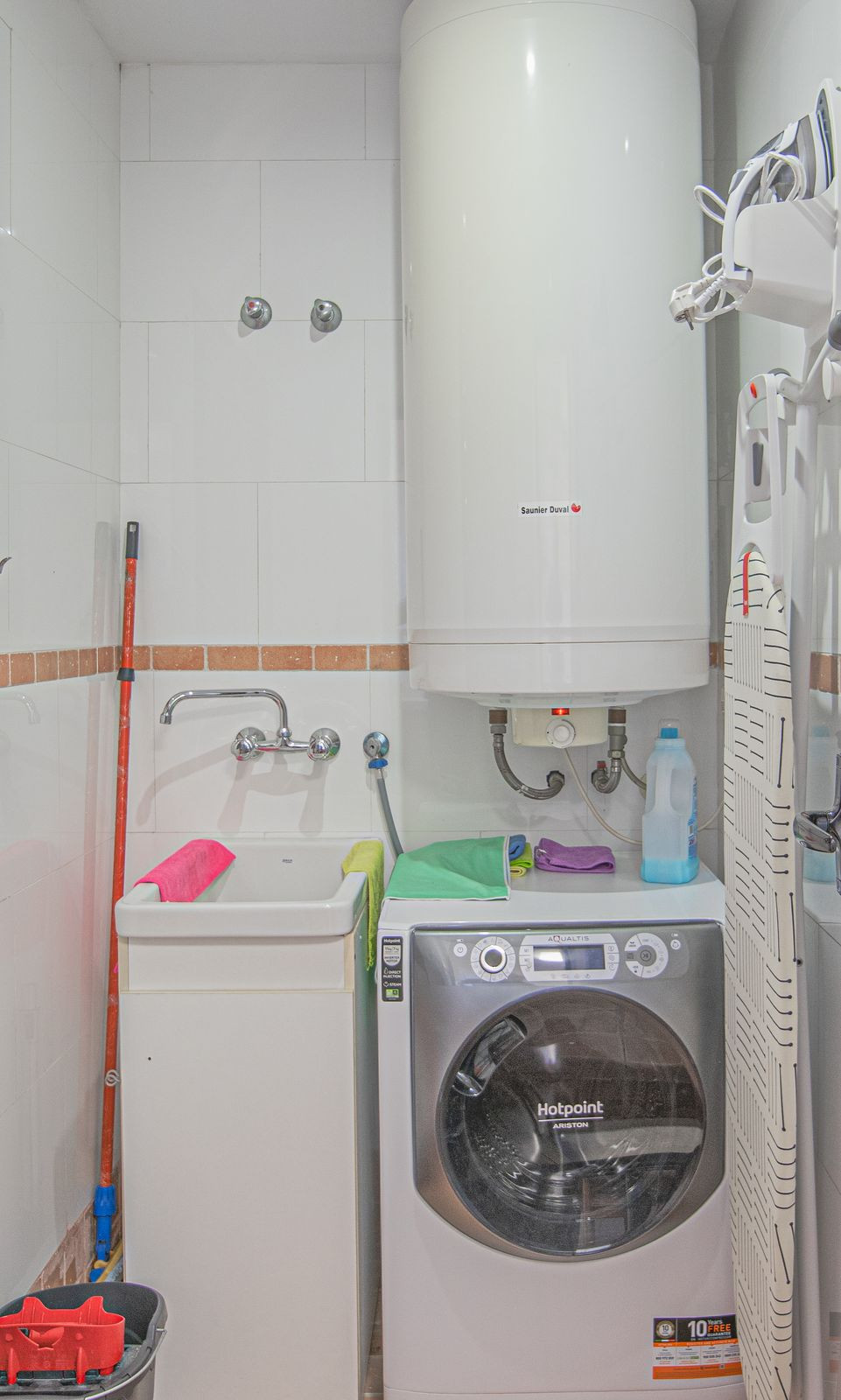 Se vende Apartamento Planta Media de 3 dormitorios en Costa Del Sol, Málaga, España