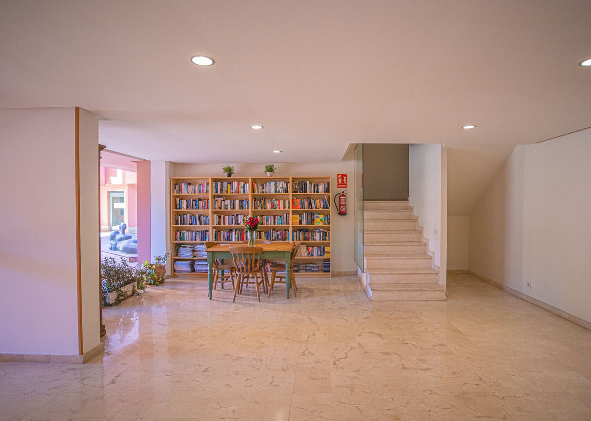 Se vende Apartamento Planta Media de 3 dormitorios en Costa Del Sol, Málaga, España