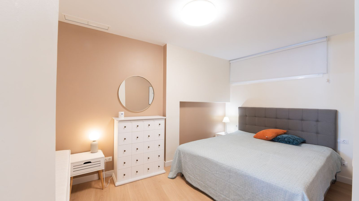 Se vende Villa - Chalet de 4 dormitorios en Costa Del Sol, Málaga, España