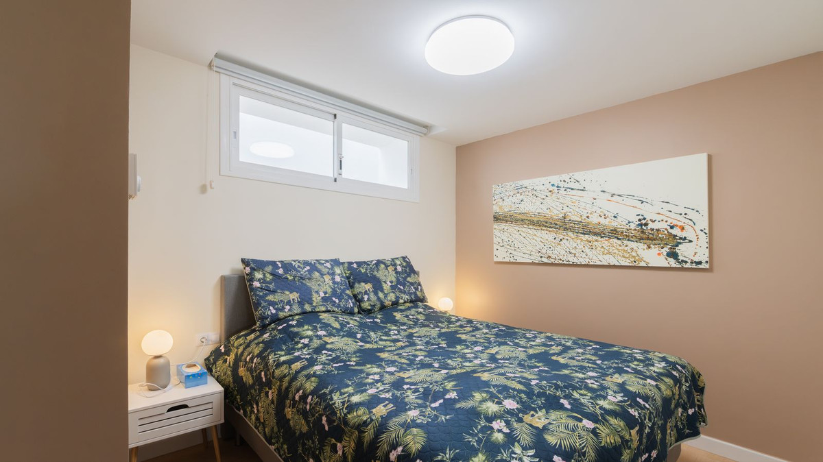 Se vende Villa - Chalet de 4 dormitorios en Costa Del Sol, Málaga, España