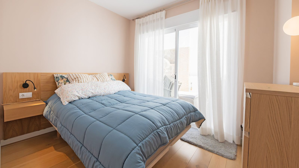 Se vende Villa - Chalet de 4 dormitorios en Costa Del Sol, Málaga, España