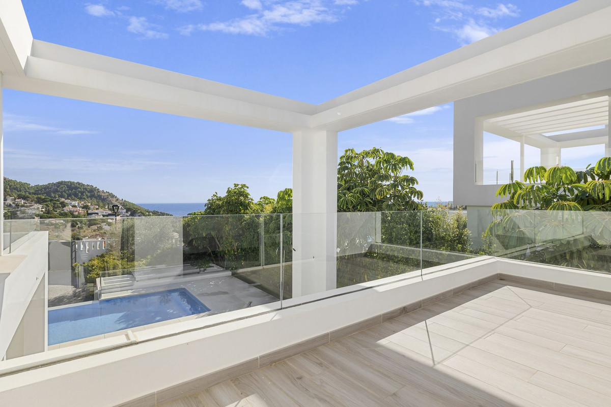 3 Bed Townhouse for sale in Mijas Costa Del Sol, Málaga, Spain