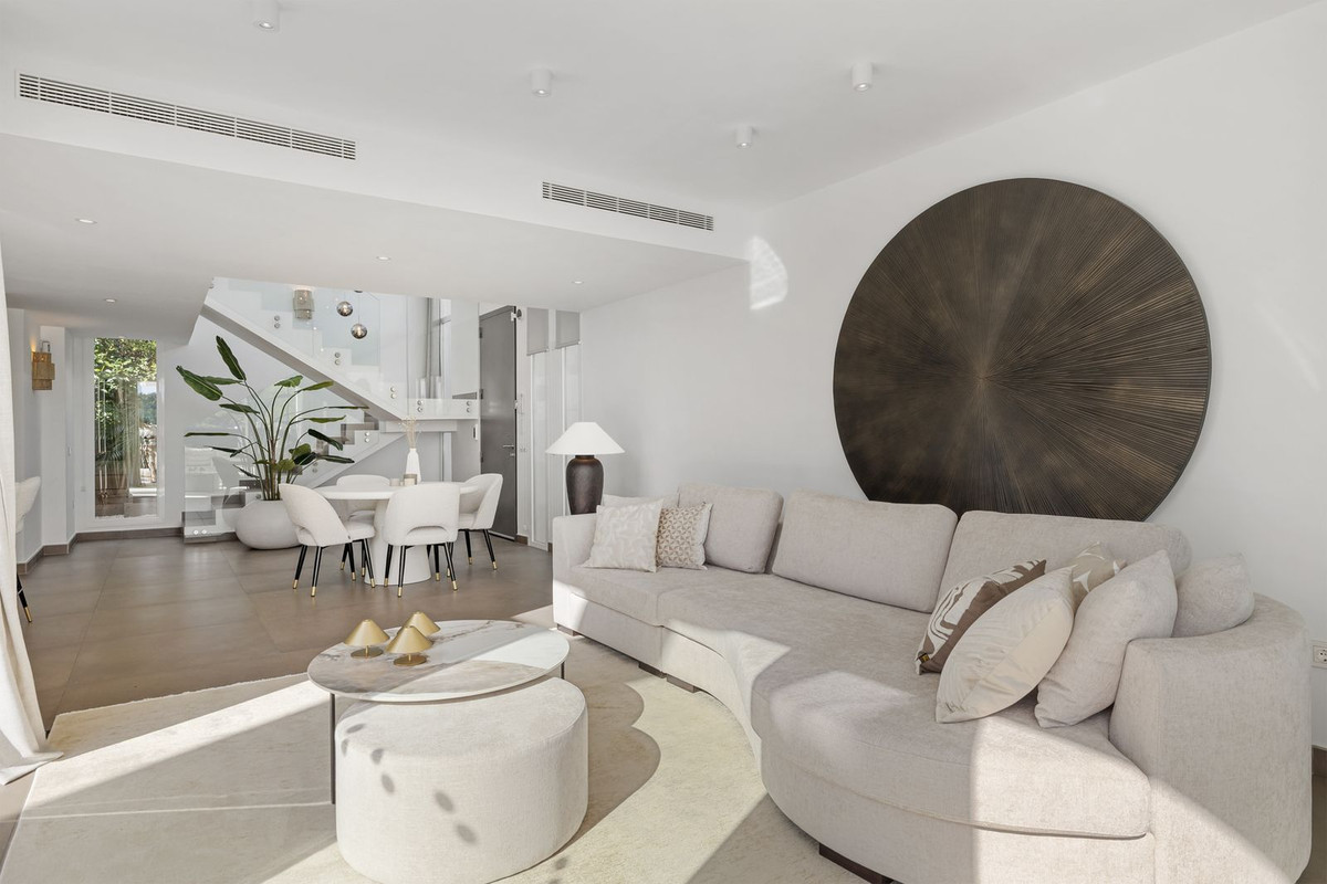 3 Bed Townhouse for sale in Mijas Costa Del Sol, Málaga, Spain